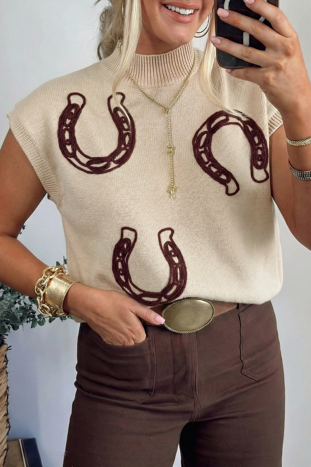 White Corded Horseshoes Ribbed Trim Mock Neck Short Sleeve Sweater