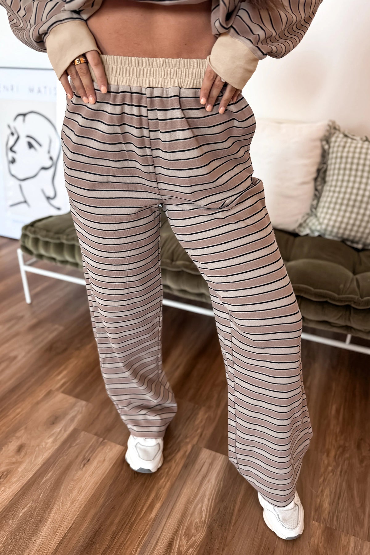 Khaki Stripe Contrast Trim Long Sleeve Top Elastic Waist Pants Set