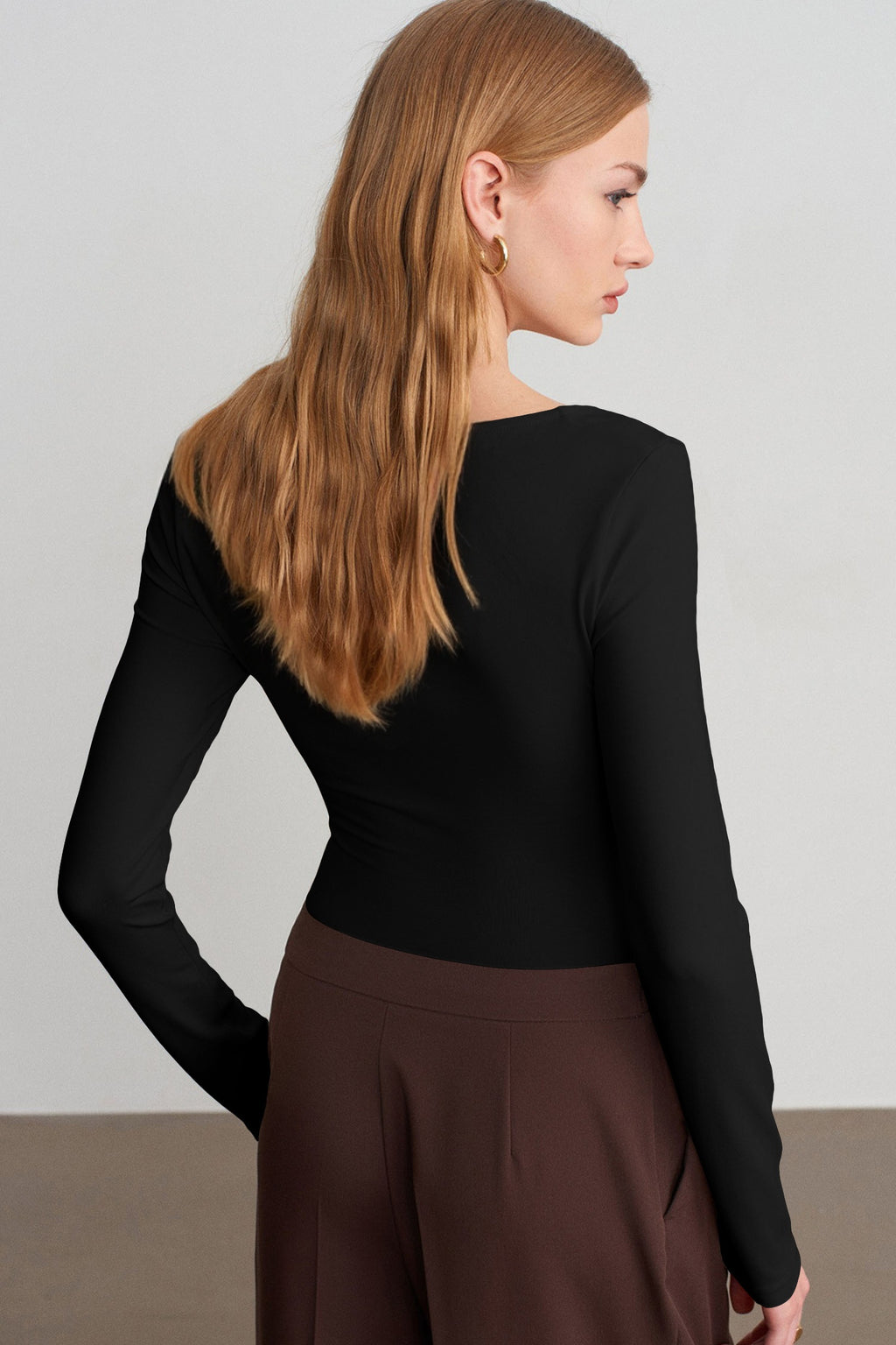 Coffee Slim Fit V Neck Long Sleeve Bra Buil-in Top
