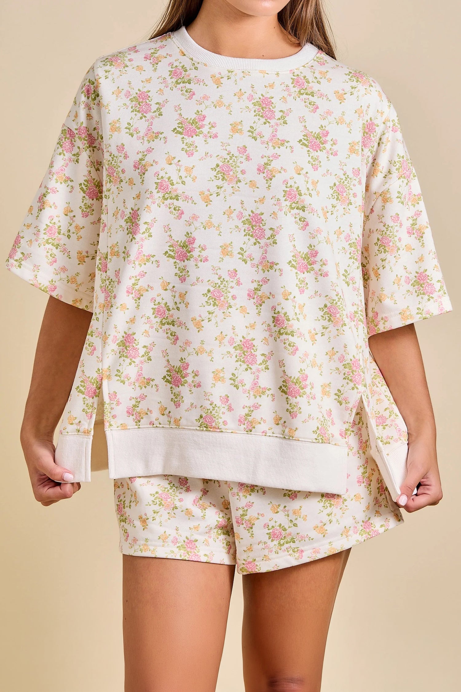 Pink Floral Print Short Sleeve Elastic Waist Pocket Casual Two Piece Short Sets