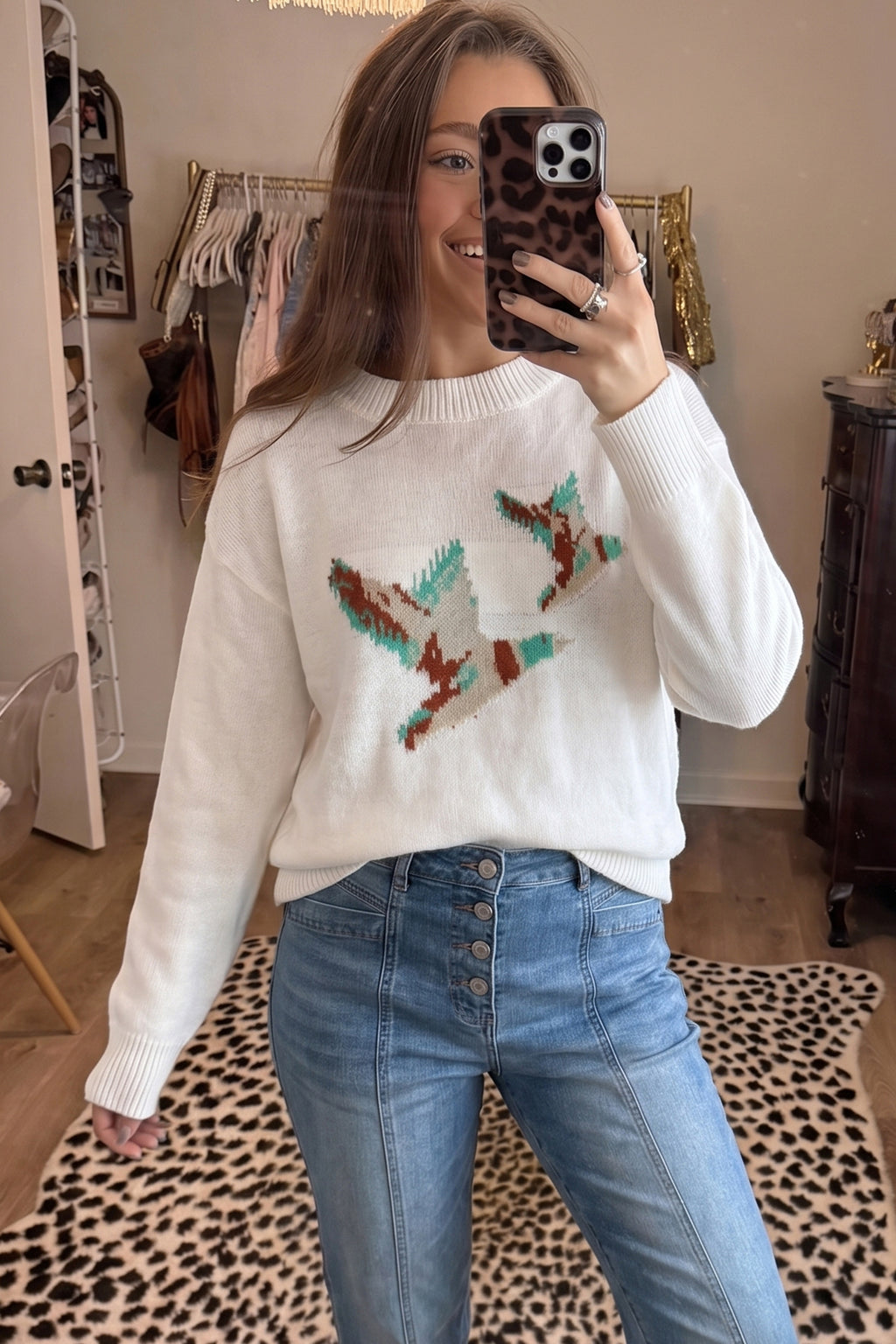 White Retro Flying Mallard Pattern Drop Shoulder Pullover Sweater